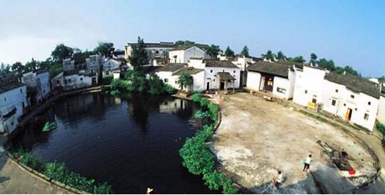 人少景美！五一小長(cháng)假最適合出游的的當地